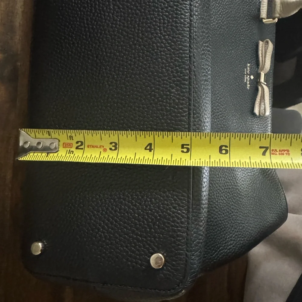 Kate Spade Black and Cream Shoulder Bag - Picture 7 of 9